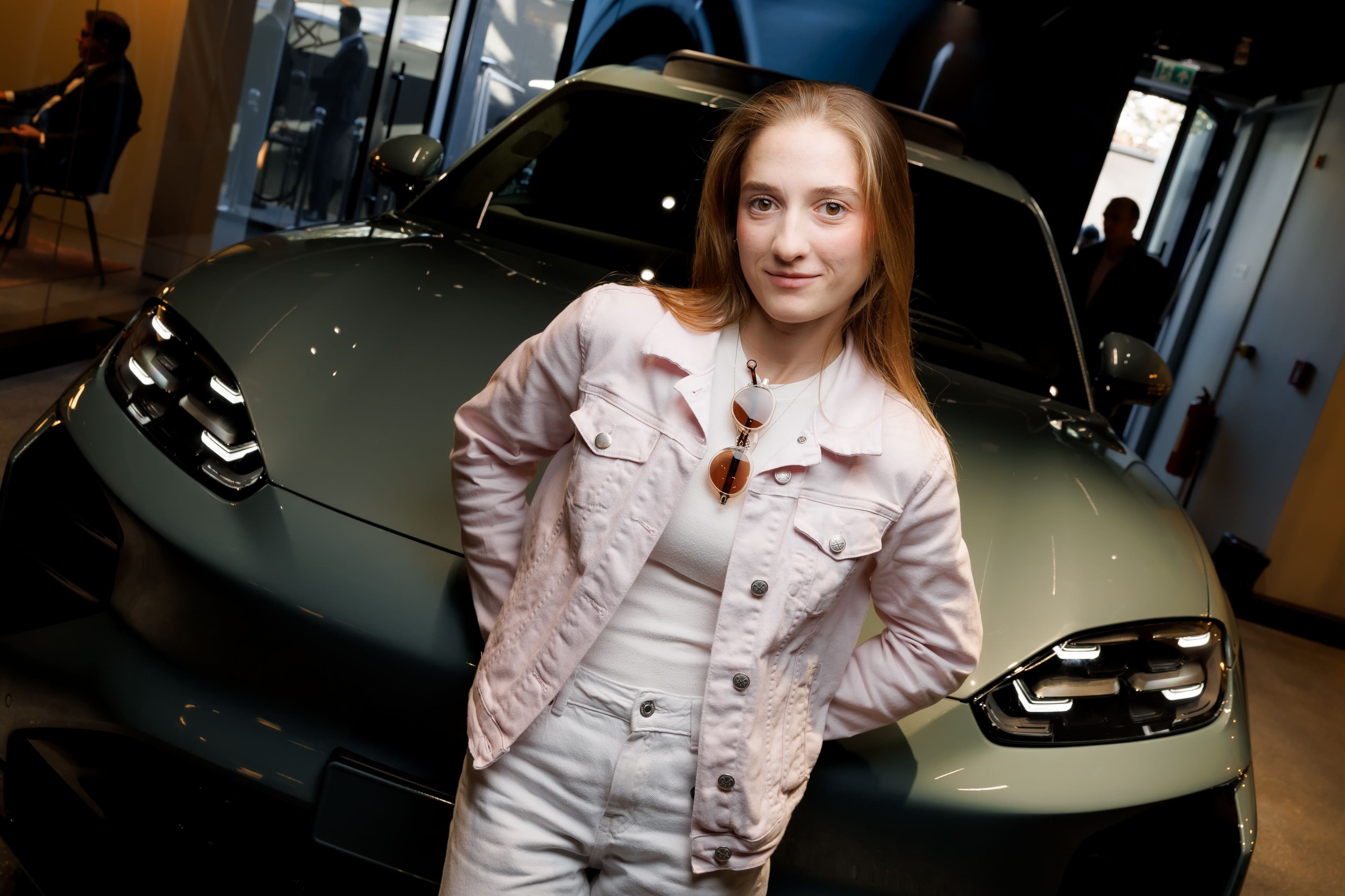 Serrally & Yeni Cayenne Turbo Electic